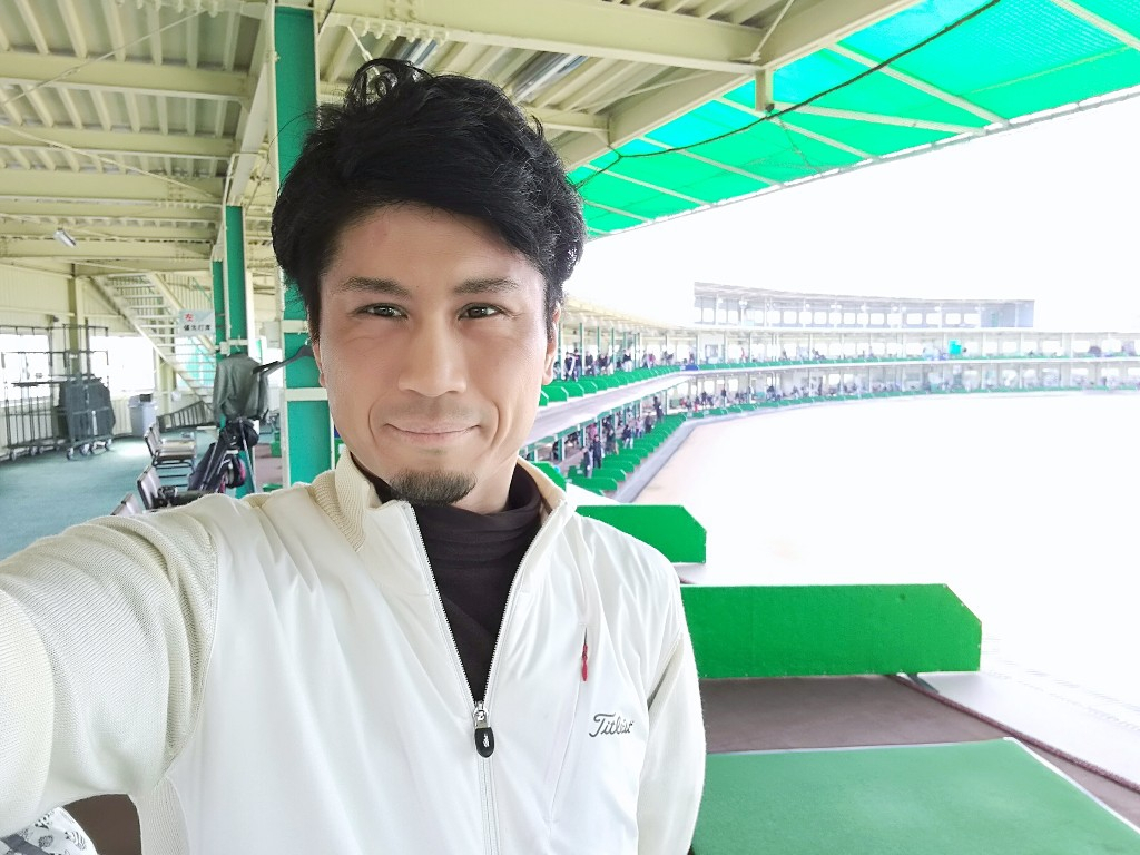 ミナミゴルフスクールの講師紹介